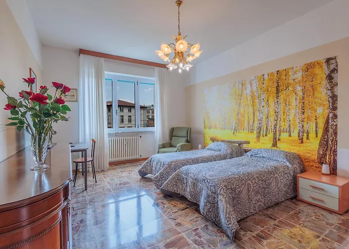 Apartament Guesthost - Cadelpiero - Near The