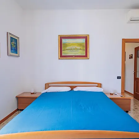 Guesthost - Cadelpiero - Near The Bergamo