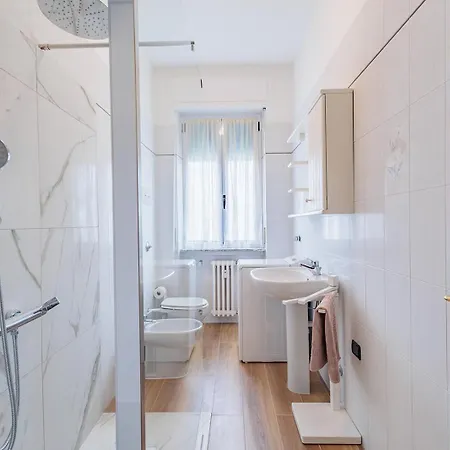 Appartement Guesthost - Cadelpiero - Near The Bergame